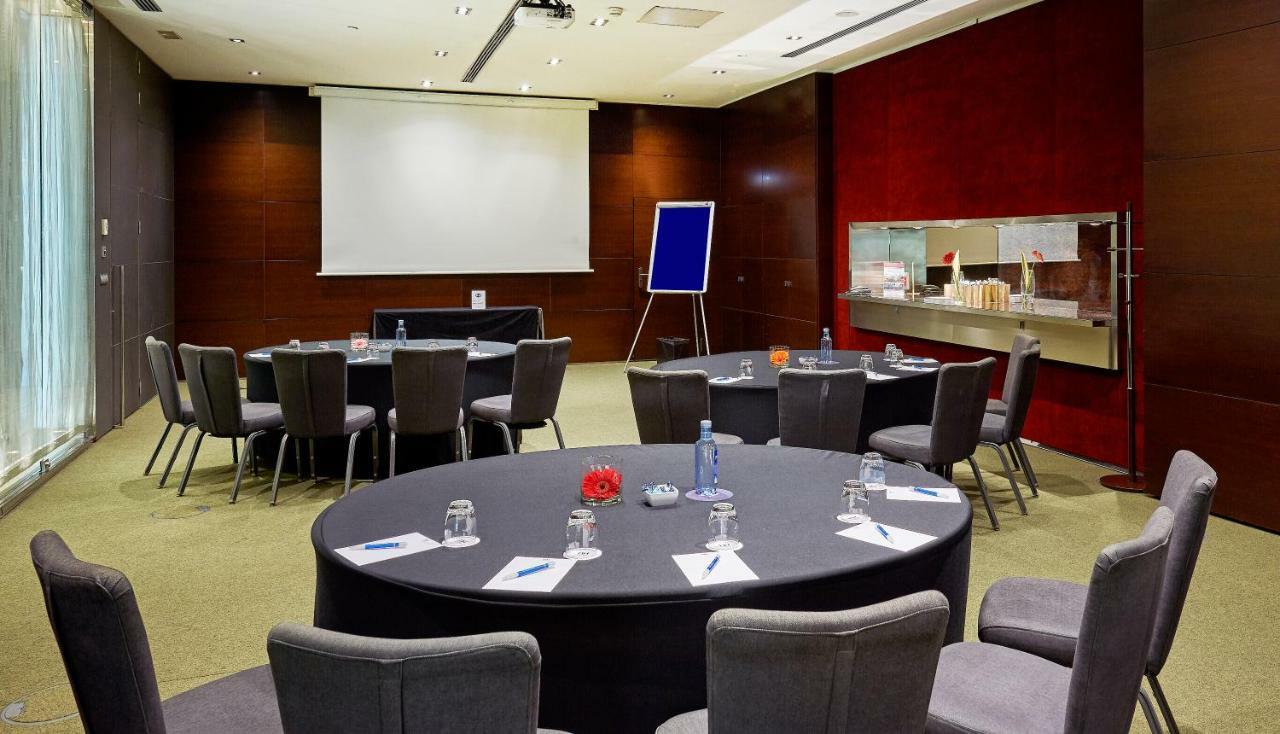 Hyatt Regency Barcelona Tower 5* L’Hospitalet de Llobregat