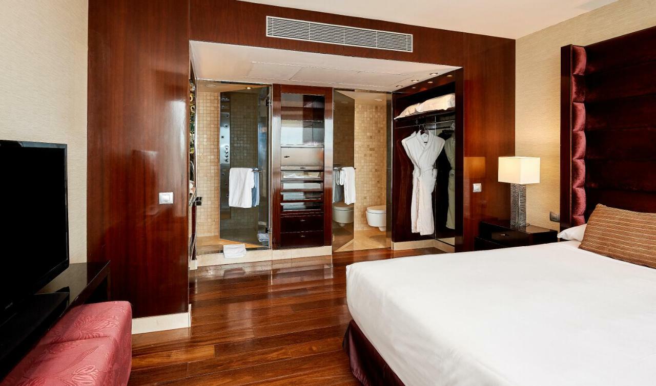 Hyatt Regency Barcelona Tower Hotel 5*
