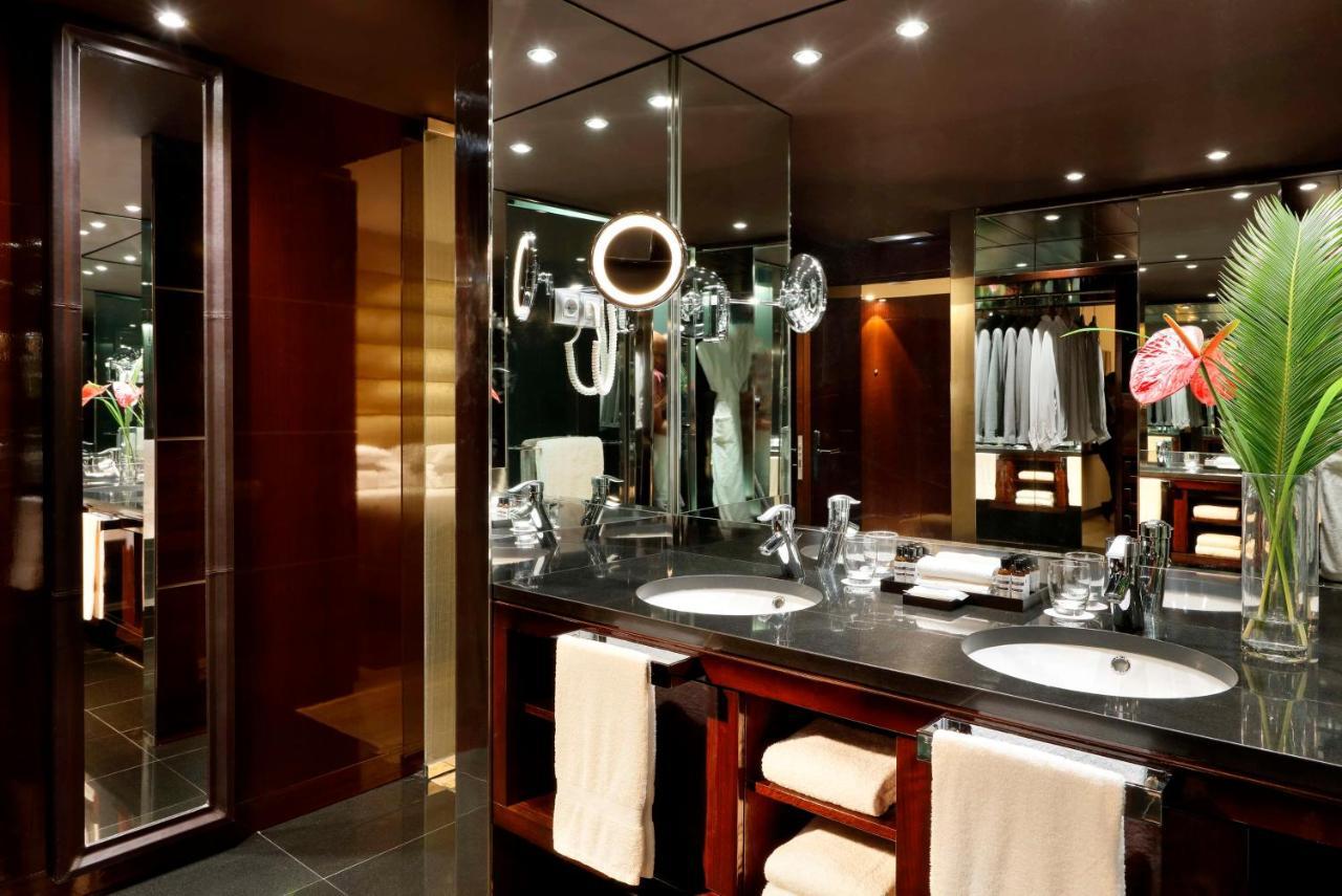 Hyatt Regency Barcelona Tower Hotel 5*