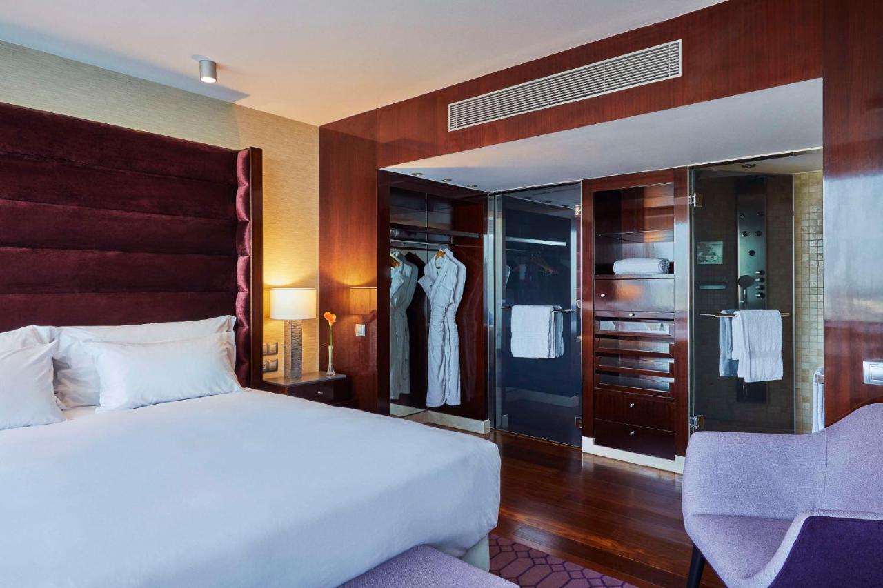Hyatt Regency Barcelona Tower 5* L'Hospitalet de Llobregat
